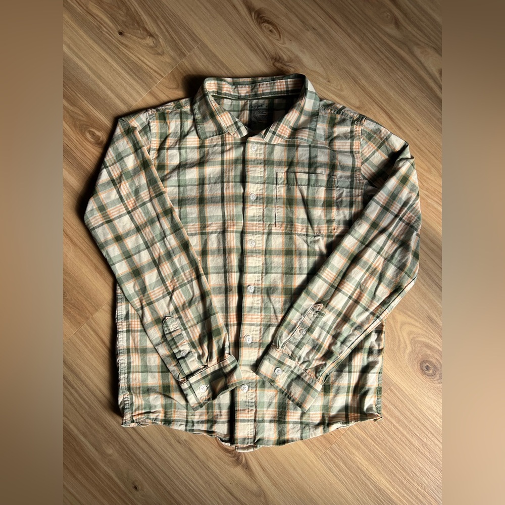 Boys cat and Jack button up shirt